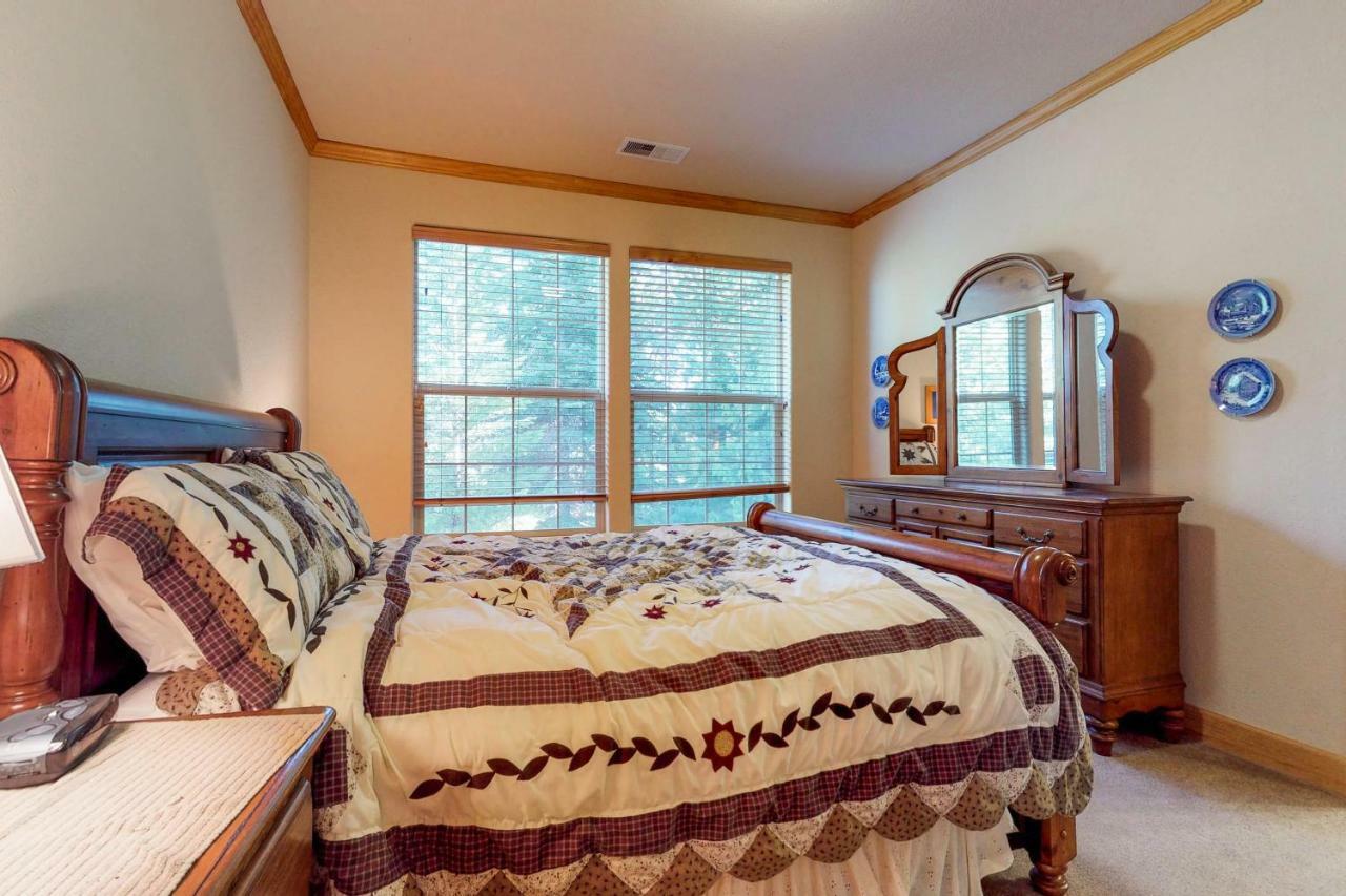New England Cottage Shaver Lake Ngoại thất bức ảnh