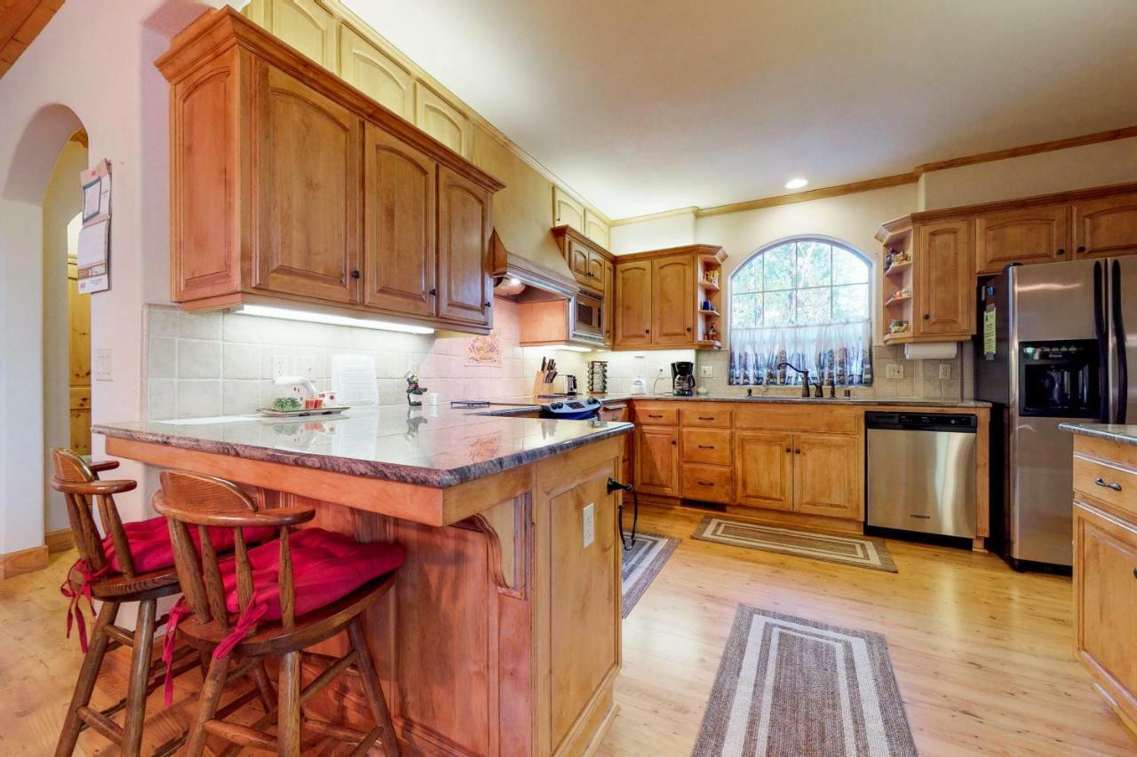 New England Cottage Shaver Lake Ngoại thất bức ảnh